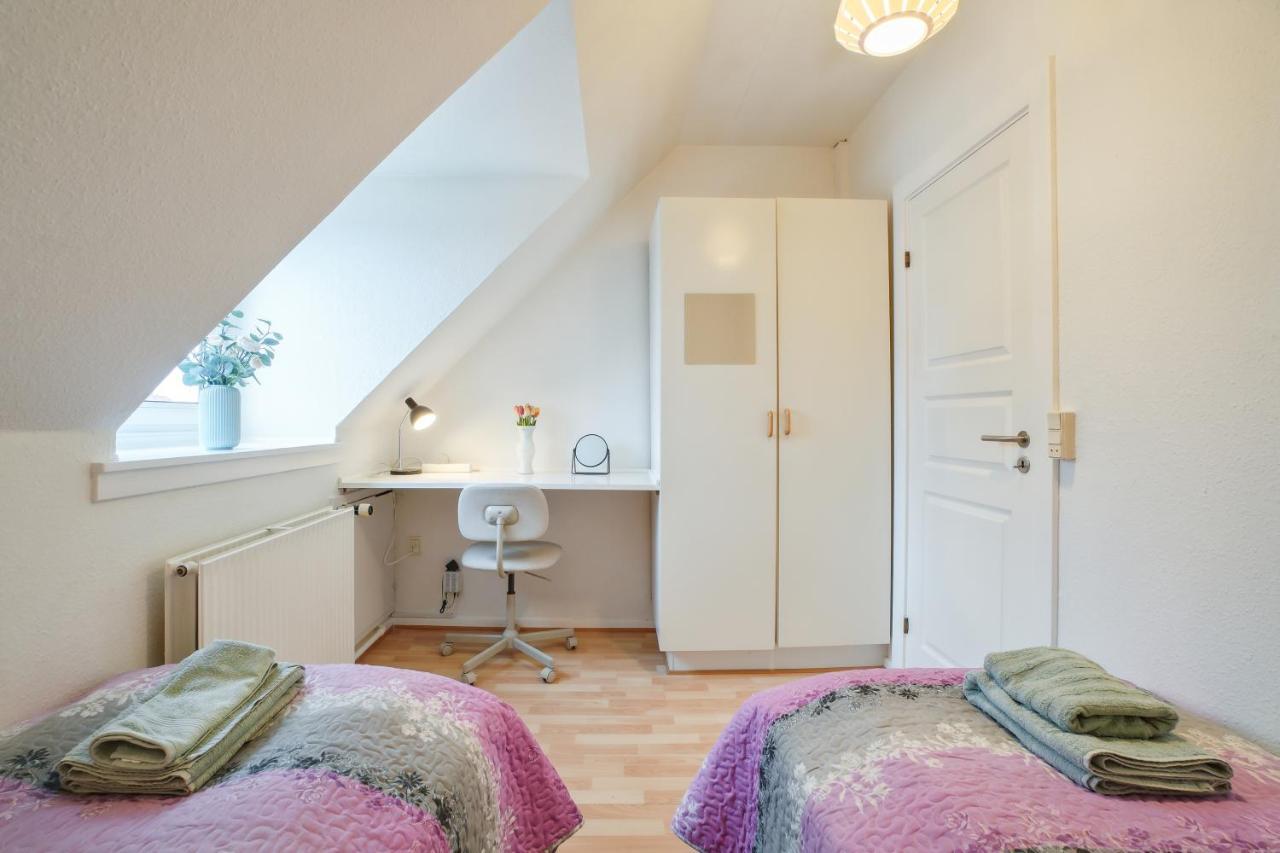 Lovely Top Floor Apart Copenhagen Near Airport, Metro And The Beach Kültér fotó