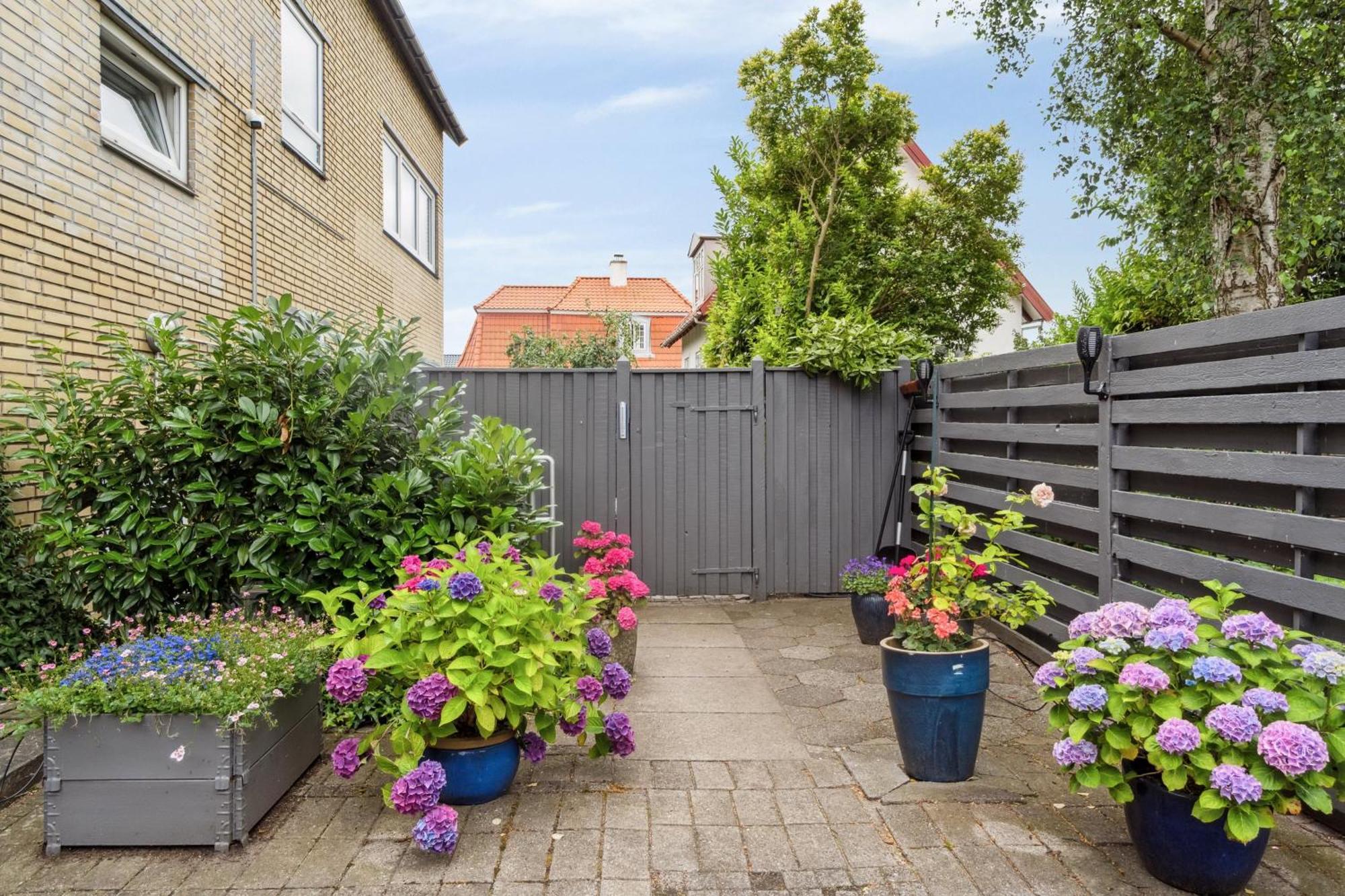 Lovely Top Floor Apart Copenhagen Near Airport, Metro And The Beach Kültér fotó